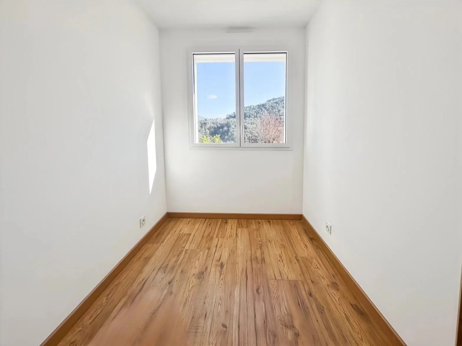 maison/villa 4 pièces à Tourrette-Levens (06690) — photo 4