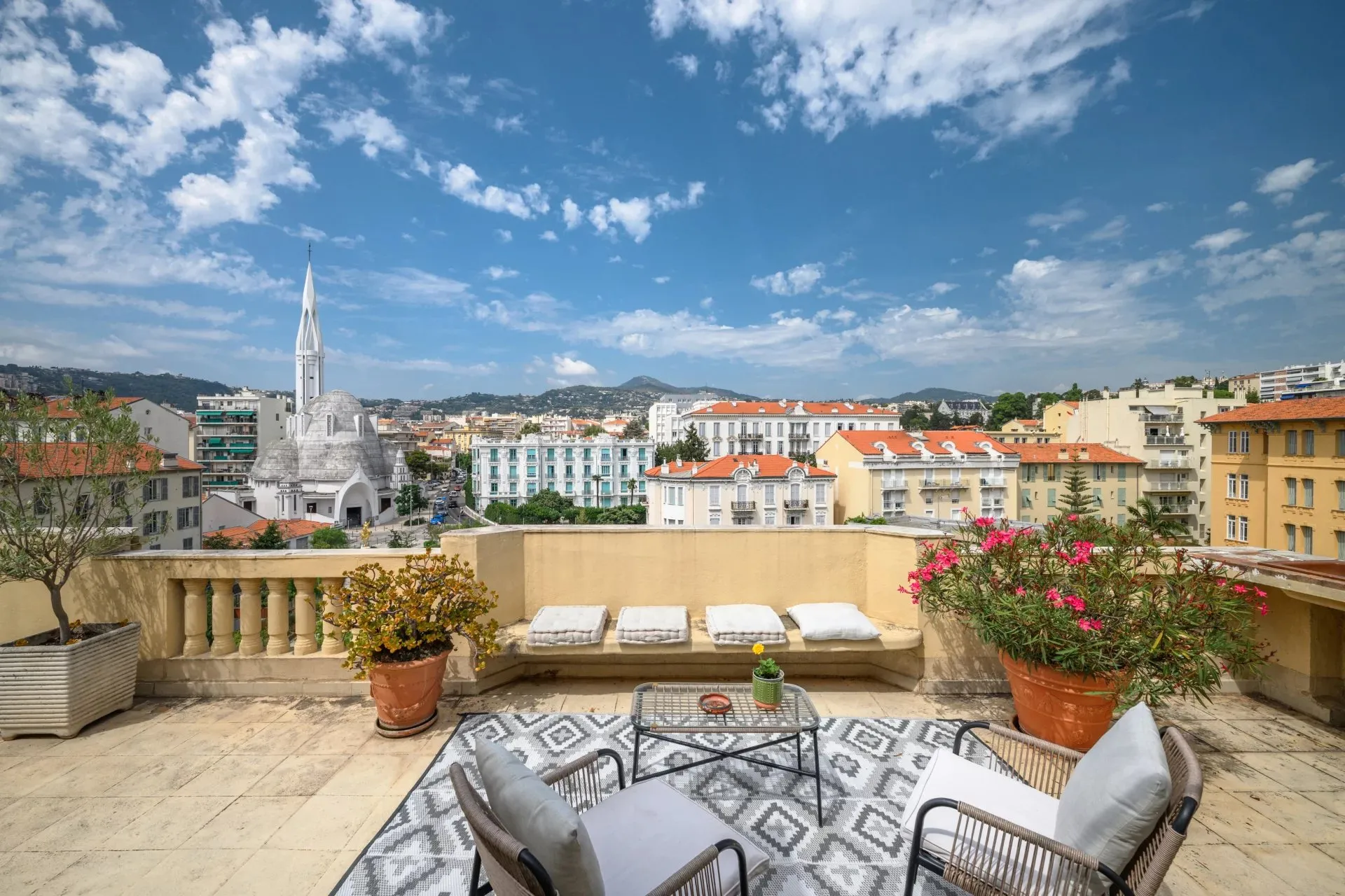 appartement 8 pièces à Nice (06000)
