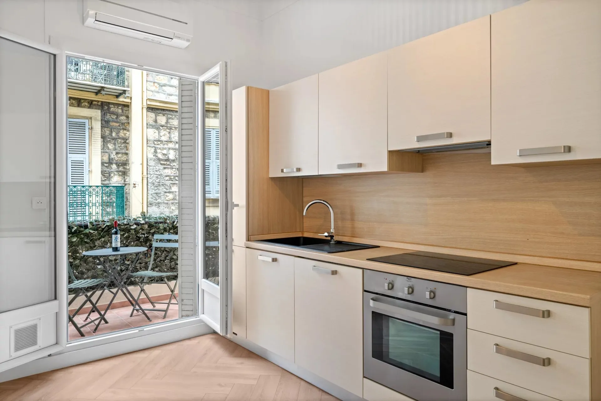 appartement 2 pièces à Nice (06000) — photo 2