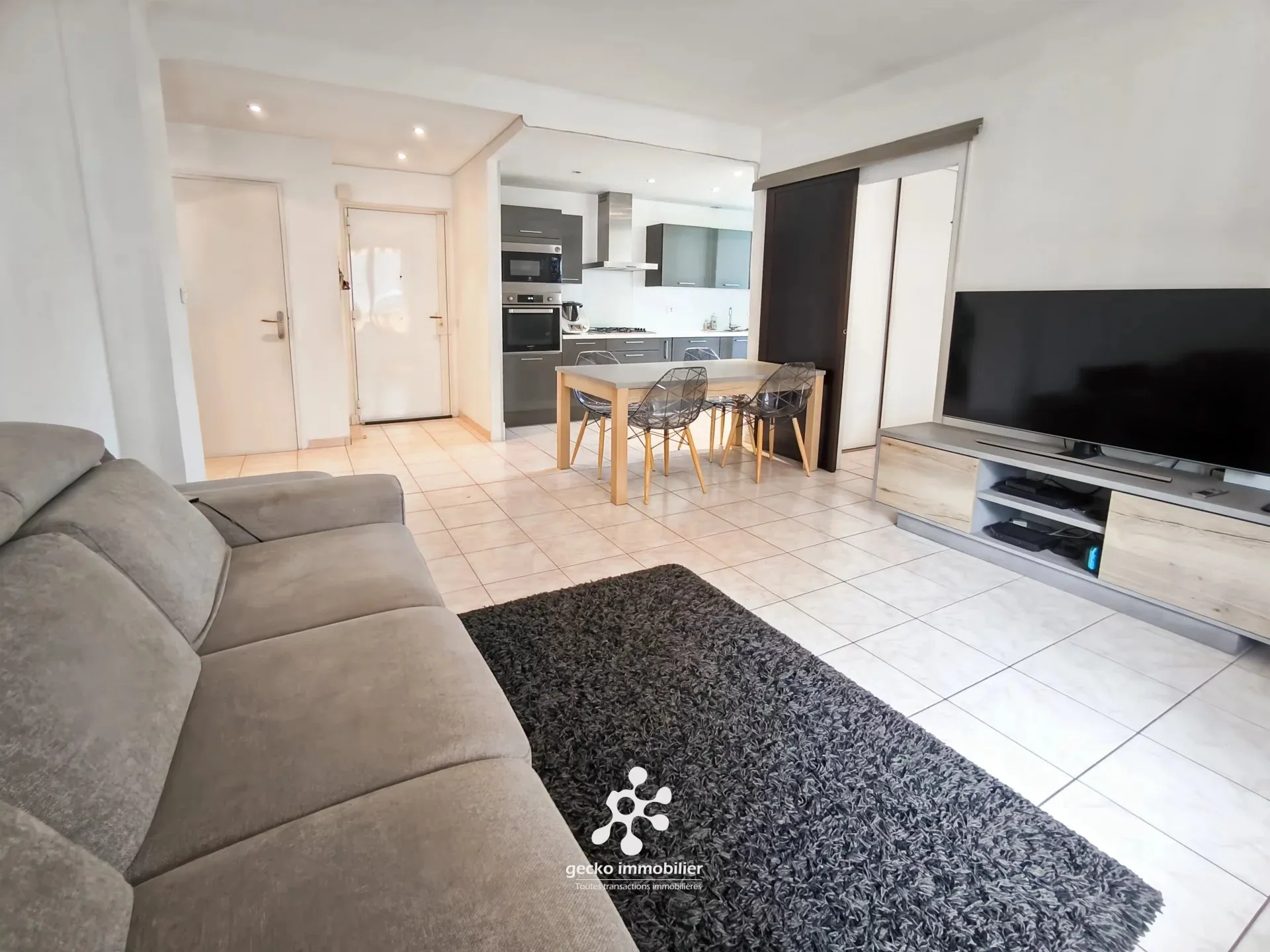 appartement 3 pièces à Nice (06300) — photo 2