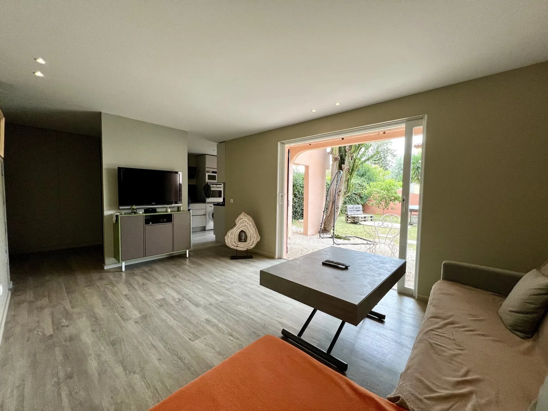 appartement 2 pièces à Cagnes-sur-Mer (06800) — photo 4