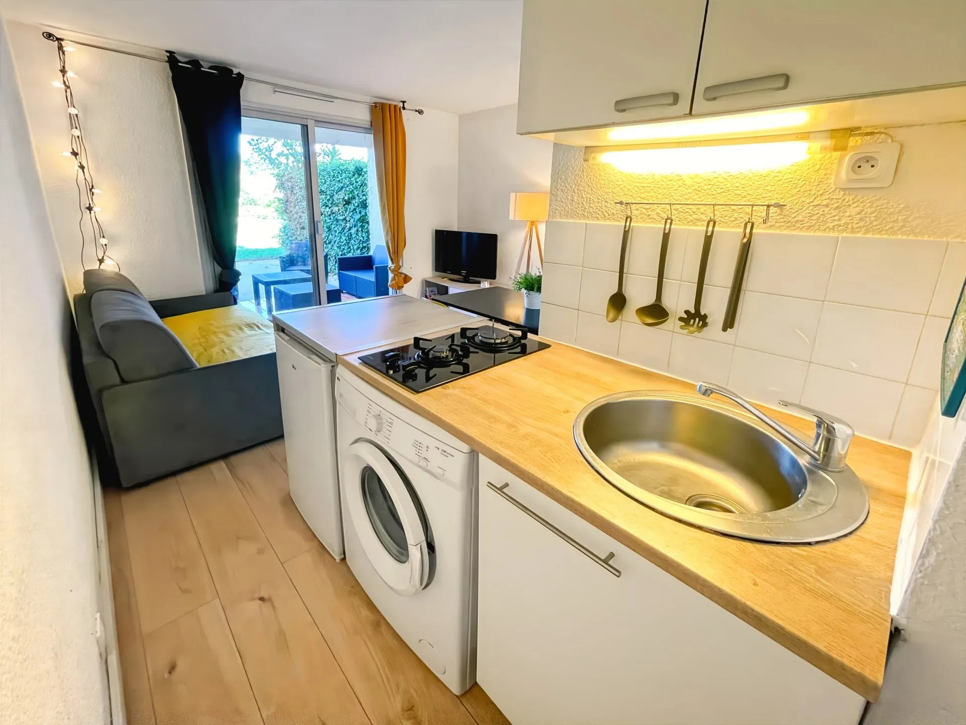 appartement 2 pièces à Villeneuve-Loubet (06270) — photo 3