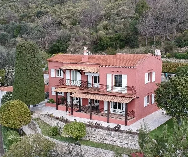 maison/villa 6 pièces à Nice (06000) — photo 2