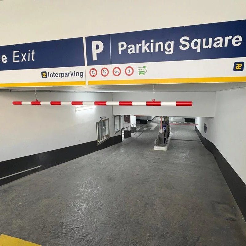 PLACES DE PARKING STANDARD — SAINT-LAURENT-DU-VAR — SQUARE LOUIS BENES